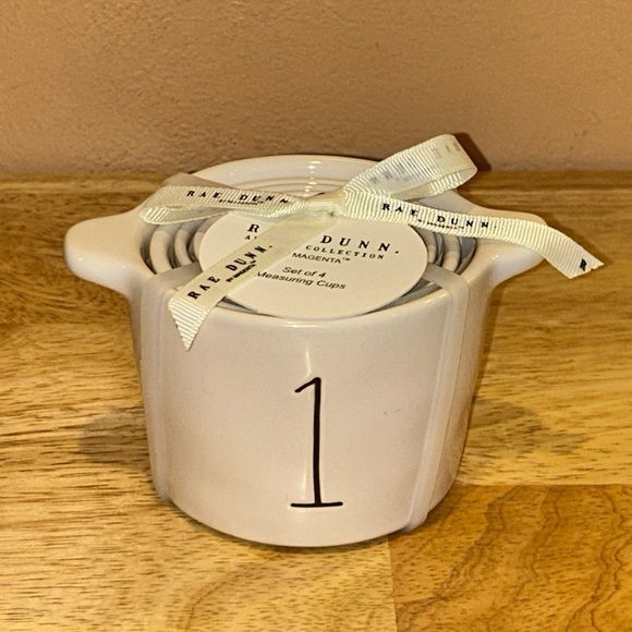 Brand New Rae Dunn Artisans Collection Set of 4 Ceramic Nesting Measuring Cups - Picture 1 of 15